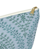 Mumbai Lace Accessory Pouch w T-bottom in Aqua